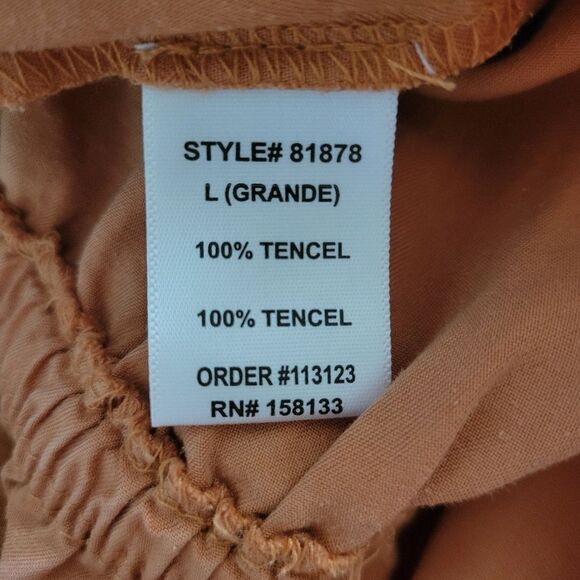 Staccato Women's Peach Four Button Accent Tank Romper - Picture 13 of 16